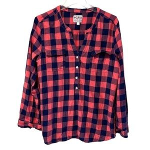 Old Navy plaid size large pull over quarter button, longsleeve roll tab